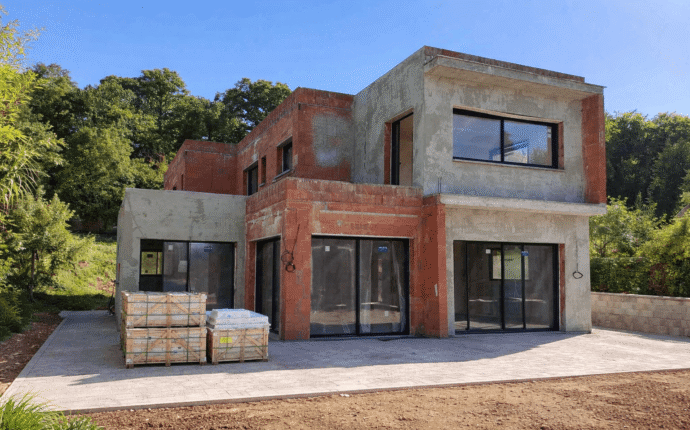 Amar 78 St Nom (1).png