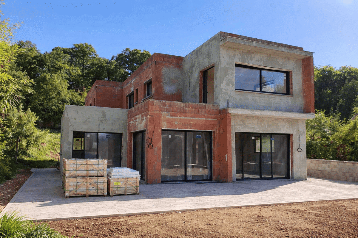 Amar 78 St Nom (1).png